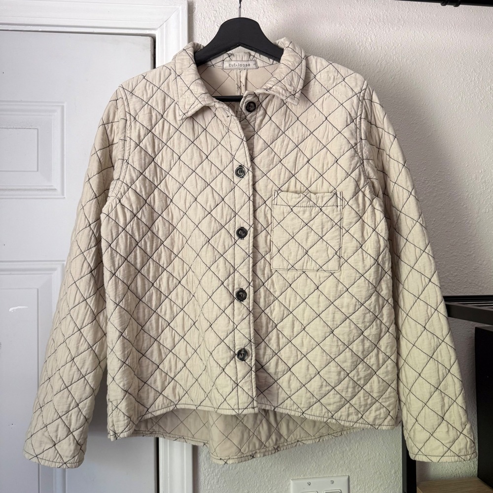 CUT LOOSE off white ivory quilted boxy lagenlook button up long sleeve jacket